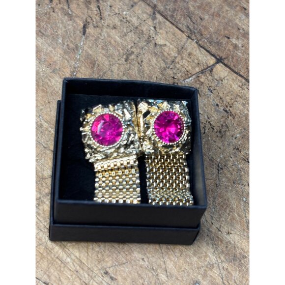 SWANK Jeweled Wraparound Cuff Link Set, Gold Plated Hot Pink Jewel - Picture 6 of 6